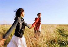 Tình yêu sét đánh cũng mang tính di truyền