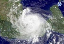 Mexico: Phát hiện 3 khẩu thần công nhờ... bão Dean