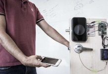 Gửi mật khẩu trực tiếp qua cơ thể thay vì dùng Wi-Fi Gửi mật khẩu trực tiếp qua cơ thể thay vì dùng Wi-Fi