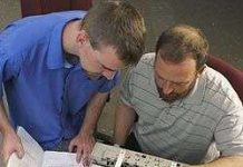 Công nghệ giúp người mù "nhìn" thấy ảnh