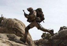 Khung xương robot HULC sử dụng tế bào năng lượng Khung xương robot HULC sử dụng tế bào năng lượng