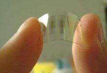 Kỹ thuật đột phá sản xuất chip carbon hàng loạt