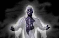 Nhiều người bị ám ảnh bởi ma và sinh vật lạ