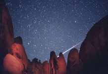 Mưa sao băng xuất hiện vào ngày mai