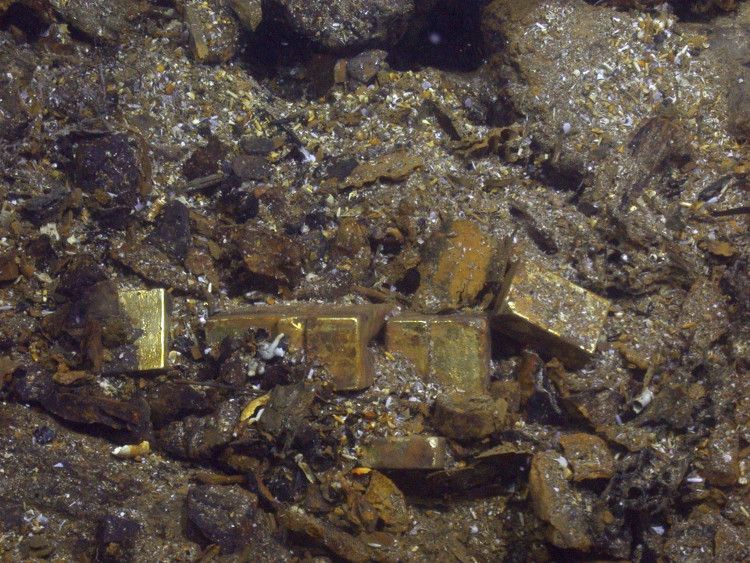 Kho báu 20 tấn vàng chôn vùi cùng 426 người dưới biển Mỹ