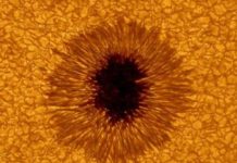 Cận cảnh điểm đen trên Mặt trời Cận cảnh điểm đen trên Mặt trời