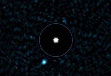 Chụp ảnh hành tinh cách Trái đất 300 năm ánh sáng