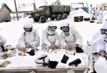 Trang bị giúp lính Nga chống chọi giá lạnh Bắc Cực