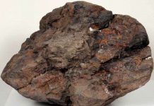 Tảng thiên thạch lớn nhất nước Anh có gì lạ?