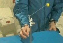 Nữ phi hành gia Trung Quốc giảng bài trong vũ trụ