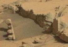 Phát hiện vật thể lạ trên sao Hỏa giống cột đèn giao thông