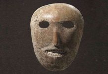 Những chiếc mặt nạ đá cổ nhất thế giới