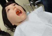 Robot bệnh nhân nha khoa như người thật