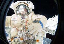 Bộ đồ phi hành gia bảo vệ con người như thế nào?