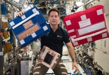 Cấp cứu phi hành gia trong vũ trụ