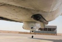 Lá chắn tên lửa ở bụng máy bay