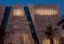 Ximăng trong giúp ánh sáng có thể tràn vào nhà