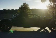 Chiếc xe đặc biệt này có thể biến hình thành bất kỳ chiếc xe nào khác