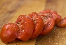 Có nên bảo quản cà chua trong tủ lạnh?