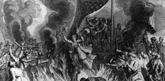 Lạnh gáy với tục lệ thiêu sống vợ để... thể hiện tôn kính với chồng