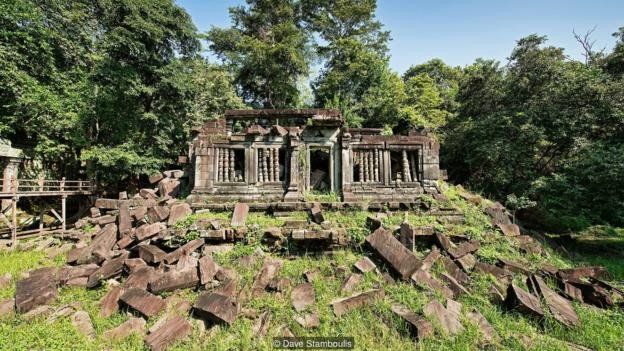 Bí ẩn ngồi đền cổ nằm sâu trong rừng ở Campuchia