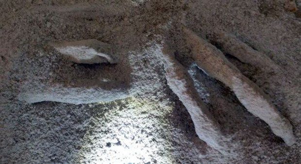 Bên trong hầm mộ chứa xác ướp “người ngoài hành tinh” ở Peru