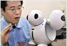 Robot biết điều khiển thiết bị điện tử Robot biết điều khiển thiết bị điện tử