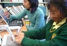 Robot giúp trẻ mù học viết