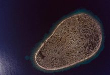 Sự thật phía sau hình ảnh "dấu vân tay" khổng lồ giữa đại dương mênh mông