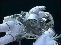 Các phi hành gia từ Atlantis đã hoàn thành nhiệm vụ