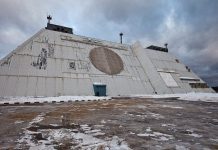 Dàn radar Nga có thể phát hiện quả bóng kim loại từ 2.000km