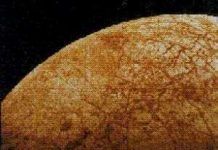 Sóng là nguồn nhiệt chính trên Europa