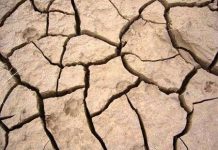 Một thành phố “hiện hình” từ mặt nước Một thành phố “hiện hình” từ mặt nước