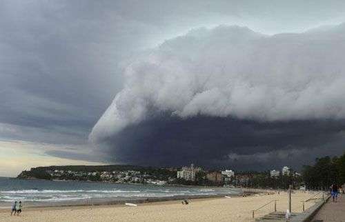 Mây bão bao trùm Sydney
