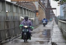 Hà Nội sắp đón gió mùa Đông Bắc, đêm và sáng sớm se lạnh