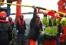 Dấu hiệu của phun trào núi lửa dưới đáy biển Labrador