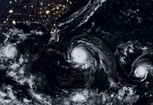 Điều gì tạo ra sức mạnh bất thường của mùa bão 2017?