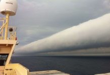 Cuộn mây khổng lồ ở Brazil