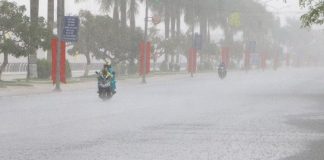 Trung Bộ giảm nắng nóng, Bắc Bộ tiếp tục mưa dông, có nơi mưa rất to