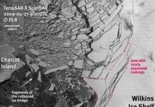 Nam Cực mất khối băng to hơn Singapore