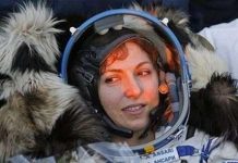 Nữ du khách vũ trụ đầu tiên trở về an toàn