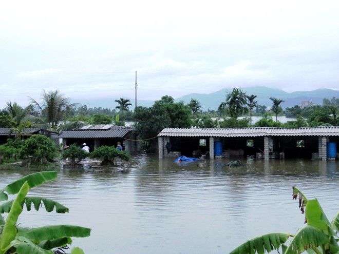 Thành phố Uông Bí ngập lũ do mưa lũ, Yên tử bị cô lập