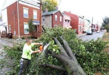 Bão lớn càn quét miền Trung Tây nước Mỹ Bão lớn càn quét miền Trung Tây nước Mỹ