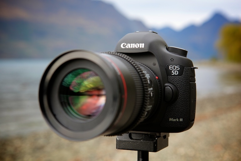 Những chiếc camera sở hữu chức năng quay phim khủng nhất mà bạn nên dùng