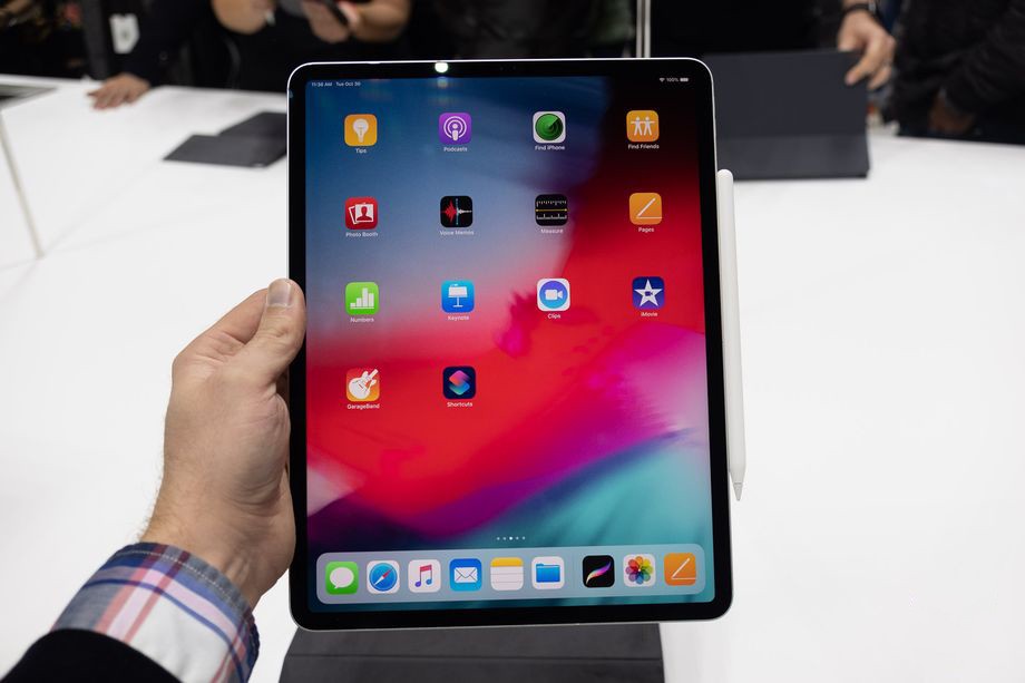 iPad Pro mới của Apple cải tiến nhiều cho Photoshop và đồ hoạ
