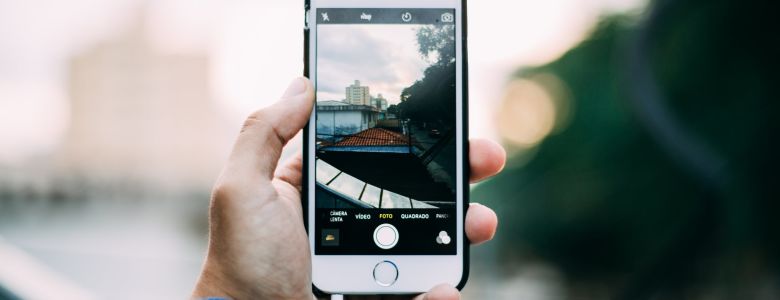 Bạn có biết âm thanh Camera khi chụp của iPhone được thu lại bởi máy ảnh Canon